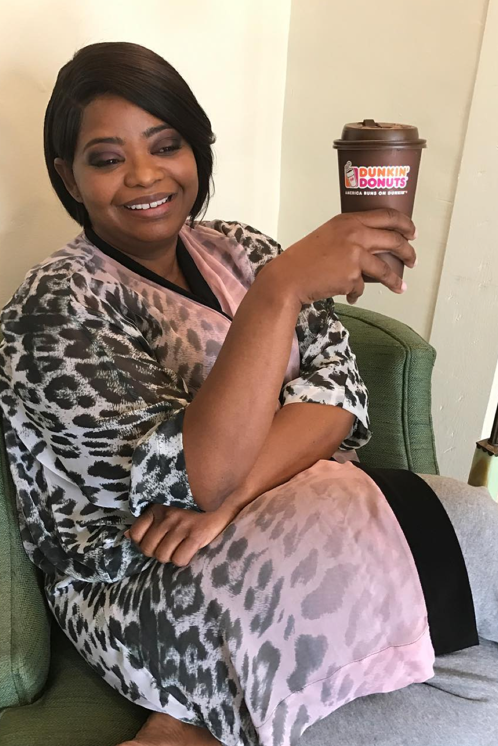 All The Best Celebrity Instagram Moments From The Oscars
